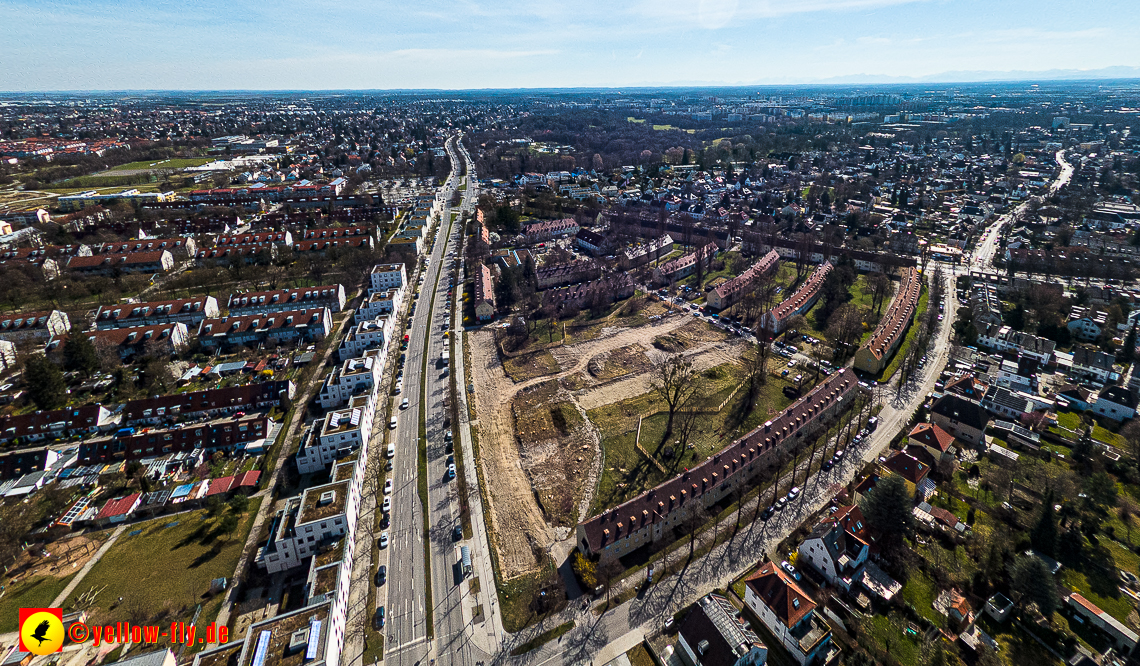 21.03.2023 - Luftbilder von der Baustelle Maikäfersiedlung in Berg am Laim